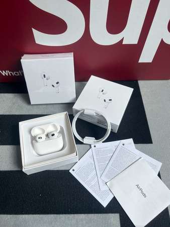 Apple 4th generation headphones  蘋果4代耳機 無線耳機