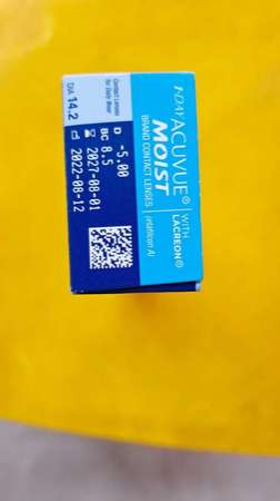 Acuvue moist 1 day BC 5.00 8.5