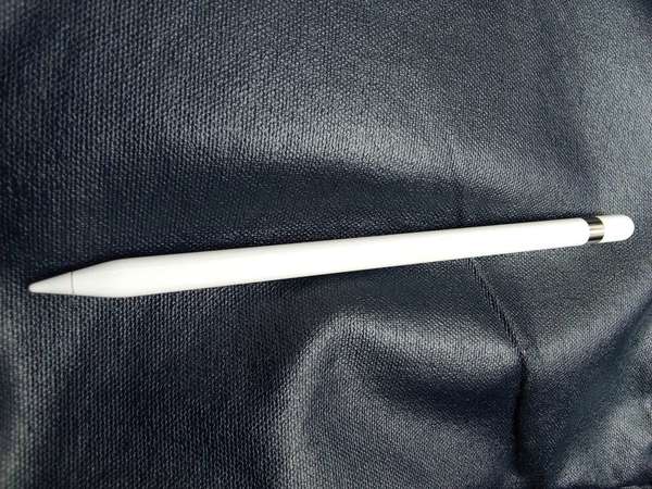 Apple Pen1，第一代，有筆蓋