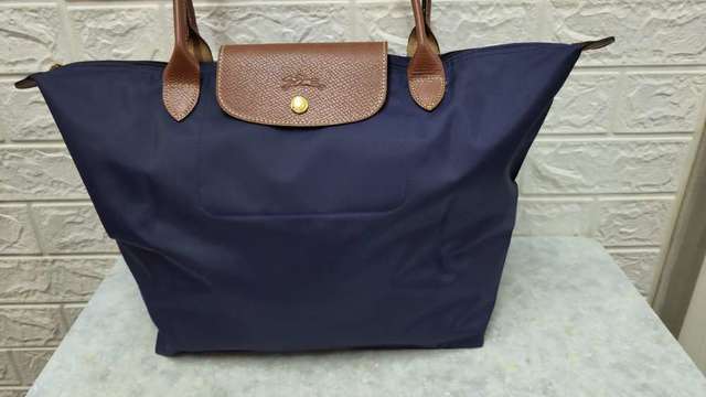 Longchamp Le Pliage Shoulder Bag (L)