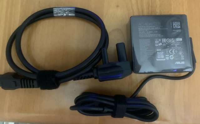 全新原裝 Asus ROG 100W USB-C Charger 充電器 電源 + 電源線 HK$180.00