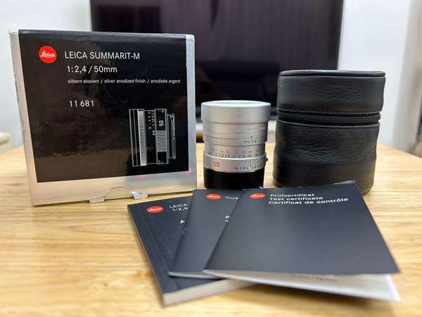 Leica Summarit-M 50mm F2.4 (Silver)