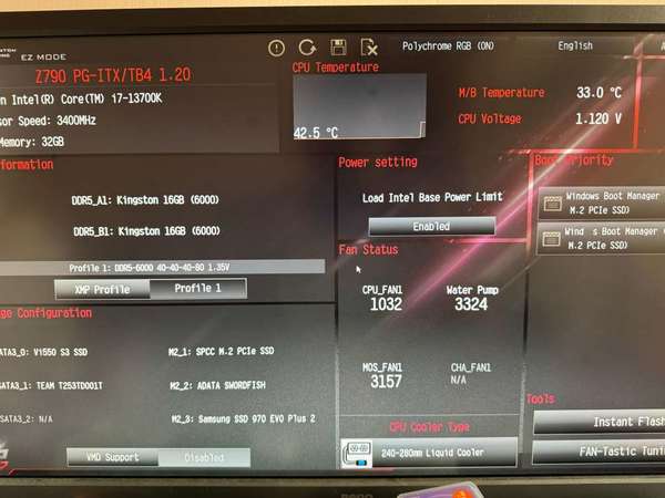 Intel 13700K + Asrock Z790 PG-ITX/TB4 + Lianli Galahad 240mm AIO + AKKLA A4 Pro