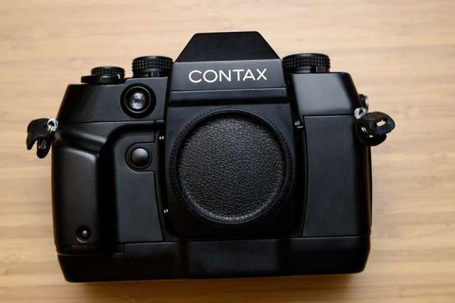 CONTAX AX 唯一一部可自動對焦的手動機 35mm 50mm 85mm