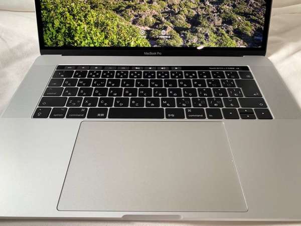 蘋果 Apple macbook pro 15" 2017 i7 touch bar