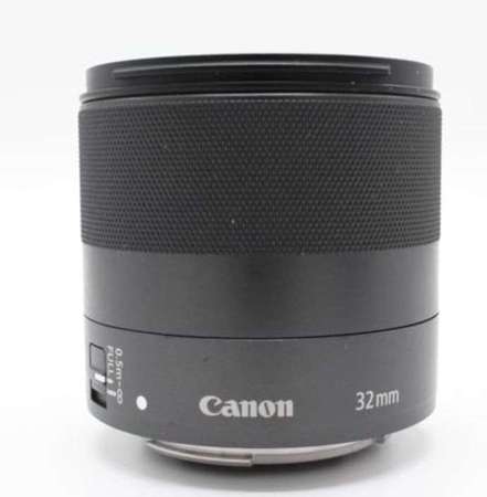 Canon M EF-M efm 32mm 1.4