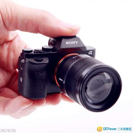 100﹪原裝正版 罕有 紀念 限量版 Sony α7R 16GB USB Flash Drive 相機模型手指 鏡頭轉動 可比CANON細緻