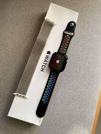 Apple Watch SE 44mm eSim版 LTE 兩錶帶 可連八達通 防水運動智能手機 Smart watch