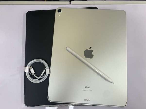 90%New Apple iPad Pro 12.9吋 第3代 4G版 512GB 太空灰色 香港行貨  跟配件 首選超值