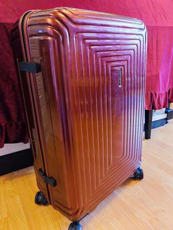 28 吋 新秀麗 Aspero 超輕行李箱 (只有 3.9kg)