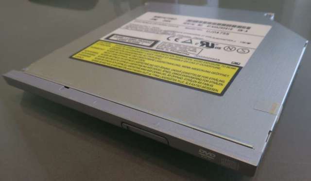 Panasonic DVD-ROM & CD-R/RW drive
