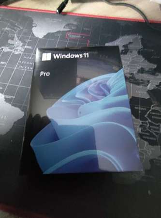 微軟原裝windows 11 windows10 win10專業版64BIT。可以幫到你。 office key and software