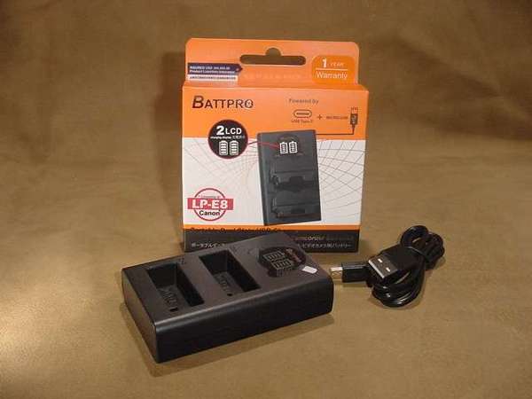 LP-E8 LPE8 USB雙位充電器合Canon EOS 550D,EOS 600D,EOS 650D,EOS 700D相機專用請看內容 BATTPRO牌子