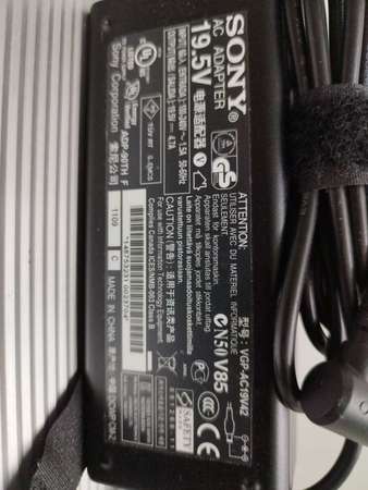 原裝 Sony 19.5V 4.7A VGP-AC19V60 laptop Power Supply 火牛