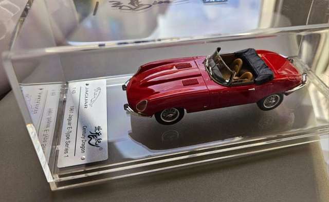 世紀龍 Jaguar 1：43 模型