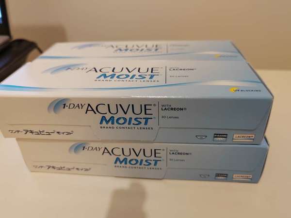 Acuvue Moist -1.75 / -2.00 各兩盒 隱形眼鏡