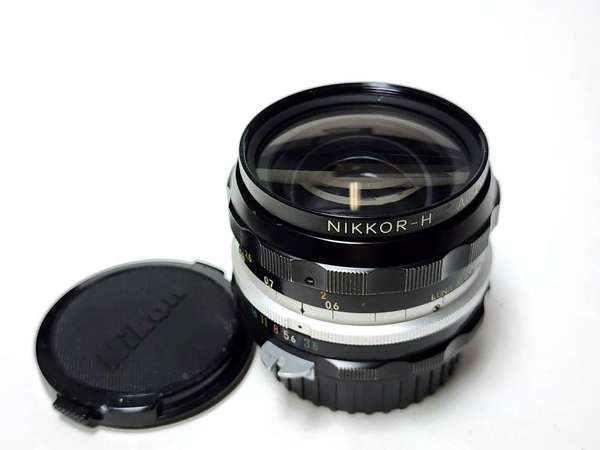 Nikon NIKKOR-H Auto 28mm f/3.5
