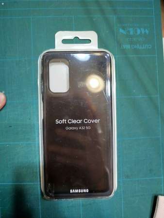 新淨全正常 三星 Samsung 原廠 A32 original 5G手機殼 黑色半透明 三星 Galaxy 中階手機電話 phone protective