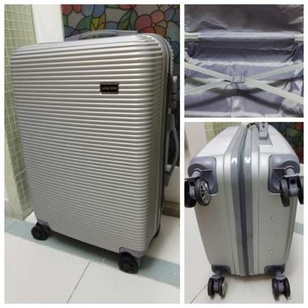 25吋銀色萬向輪行李箱旅行箱25kg luggage suitcase