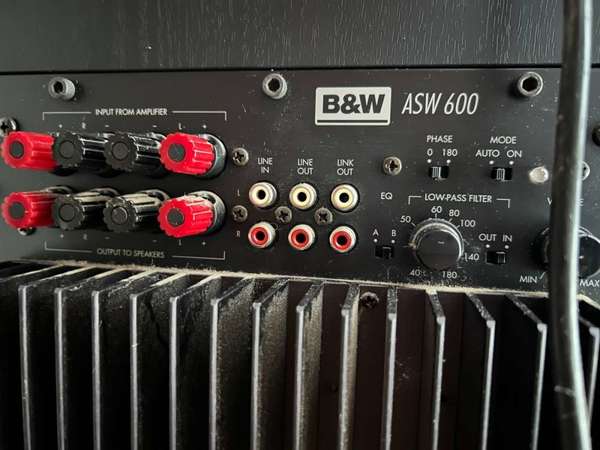 B&W ASW600