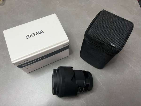 Sigma art 50 mm F1.4 DG HSM (EF mount for canon)