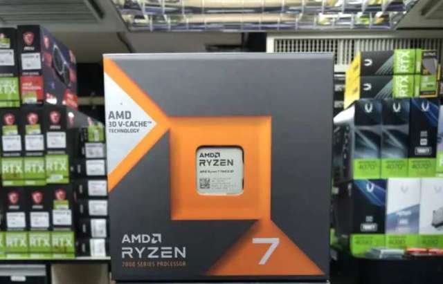 AMD 7800X3D 盒裝 全新港行貨 (套裝價: $2880)
