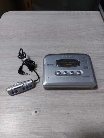 aiwa GMX800 卡式Walkman
