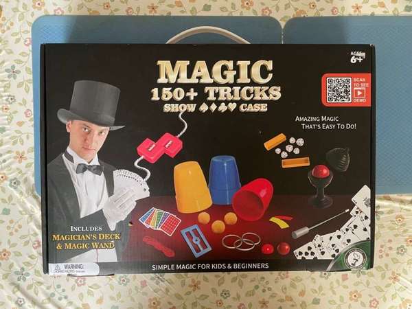 魔術遊戲套裝 Magic Tricks 150+ Show Case