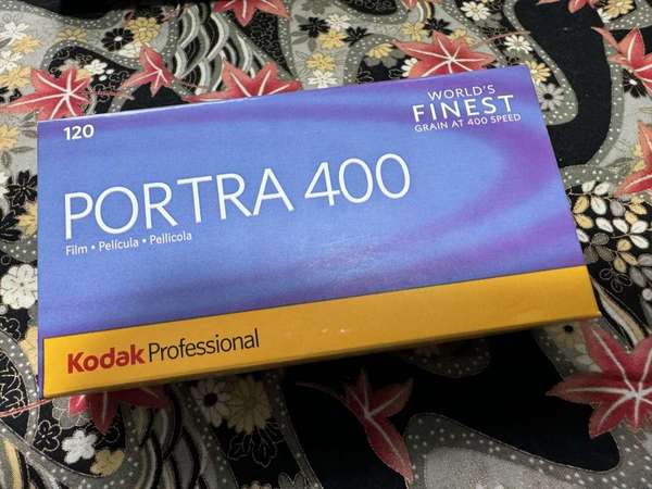 停產 Kodak Portra 400 120 colour neg film