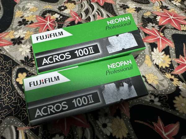 停產 Fujifilm Neopan Professional Acros 100II 120 B/W neg film