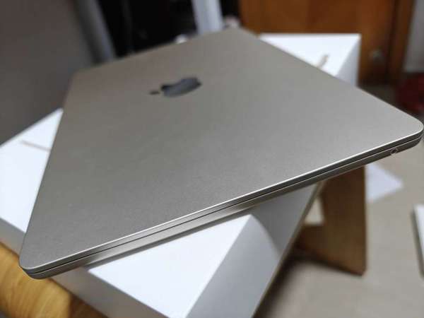出售MacBook Air M2 版本全套，有單, 送Apple USB Super Drive  (13吋）