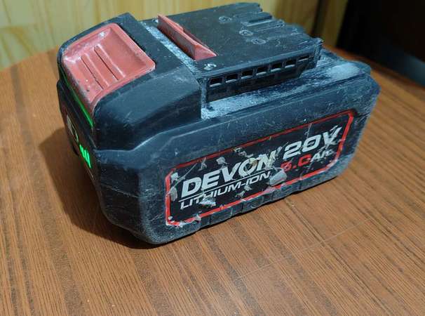 正品大有/DEVON/5.0/20V電池