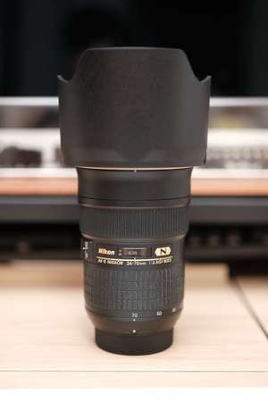 Nikon 24-70 f/2.8