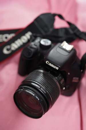 9成新Canon-EOS 550D