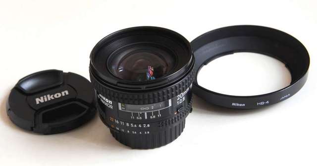 Nikon AF 20mm f2.8 AF Nikkor Japan 附原廠 HB-4 Hood 95% new