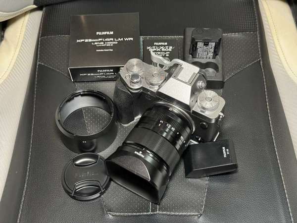 Fujifilm X-T5 銀色 + XF33mm f1.4 + 配件