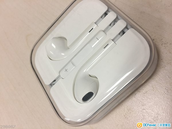 iphone earphone 3.5mm 耳机 100% new