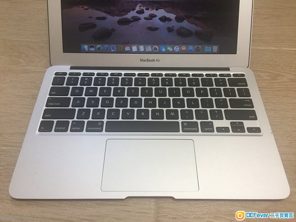 macbook air(11-inch,mid 2012-i5-4gb-128gb ssd-新净