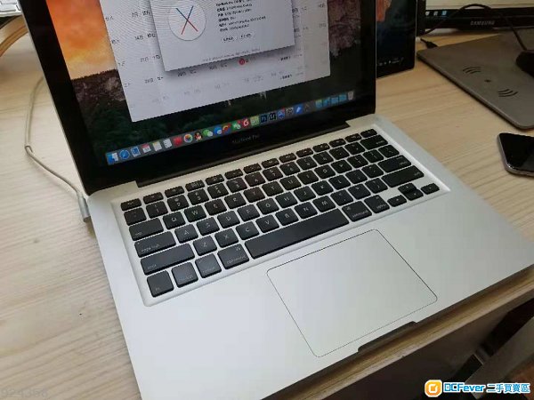 apple苹果笔记型电脑2011款macbook pro mc700 a1278