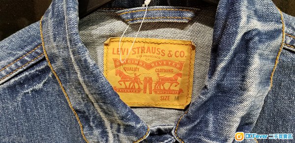 levis m