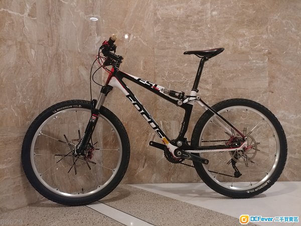 26吋mtb成车-德国前后避震全碳架focus fsl 4.0 cross-country