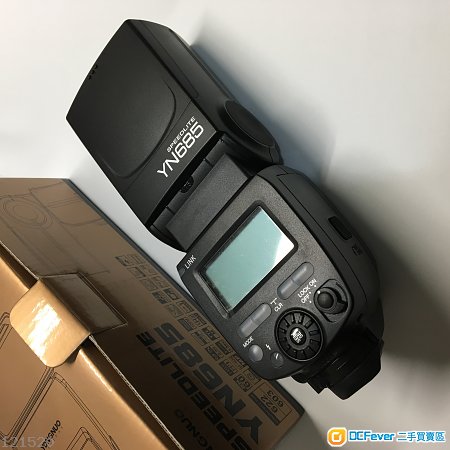 永诺闪光灯yn685