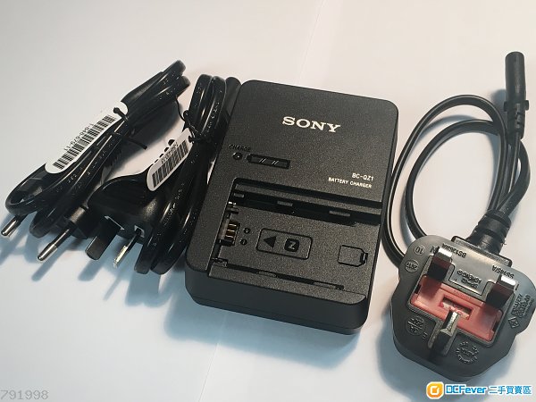 出售Sony BC-QZ1 NP-FZ100 專用電池充電器for A7III A73 A7RIII A7R3 A9