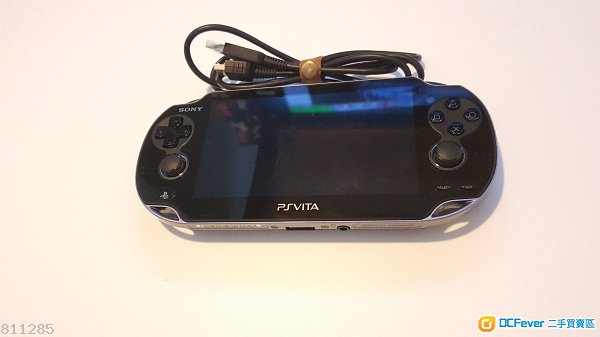 98%以上新净psv psvita pch-1006机一部,包一张1