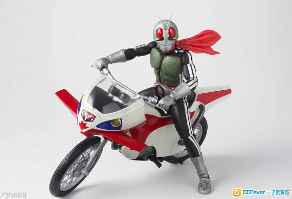 (全新)bandai 幪面超人 series 电单车及幪面超新人2号