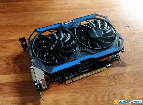 技嘉gtx9602g显卡图片