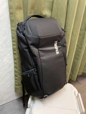 thule accent backpack 28l
