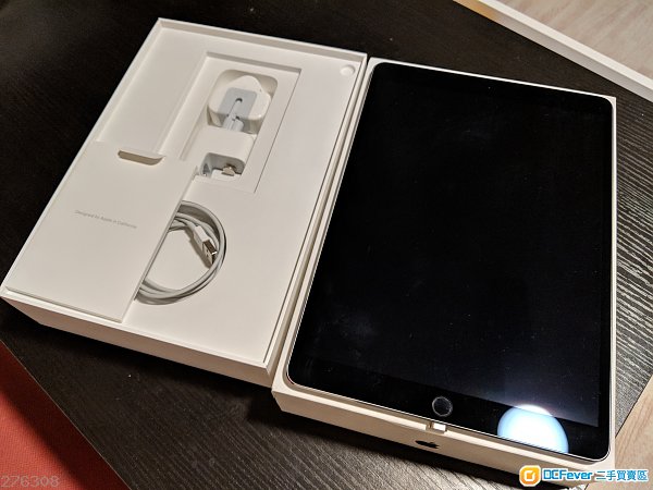 95% new ipad pro 10.5" space grey 256gb wifi 有保养