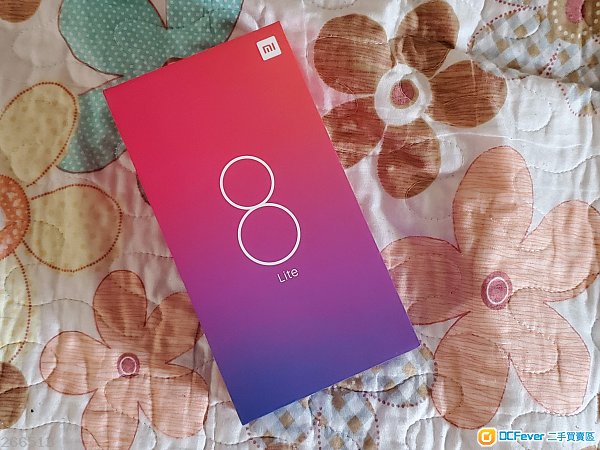 小米8 lite 蓝色: 99.9999%新