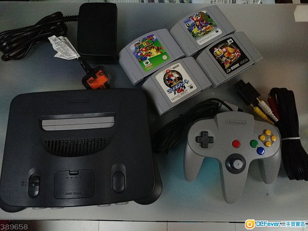n64 游戏机